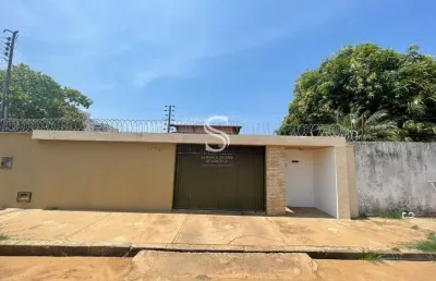 Vende casa bairro santa izabel/ próximo ao ferreira