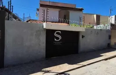 Casa com 3 quartos à venda na Rua Aviador Irapuan Rocha, 994, Ininga, Teresina
