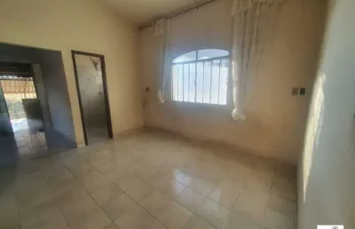 Casa à venda no Torneiros, Pará de Minas 
