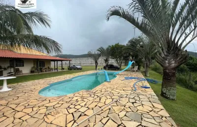 Excelente chácara á venda no  bairro do agudo dos frias