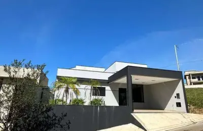 Linda casa térrea á venda! condomínio portal da serra - bragança plt.