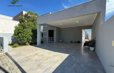 Linda casa a venda no condomínio portal da serra - bragança paulista sp.