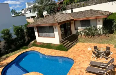 Casa em condomínio fechado com 3 quartos à venda na Avenida Rubens Franco, Jardins de Samantha I, Araras