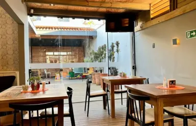 Ponto comercial com 5 salas à venda na Rua Barão de Arary, Centro, Araras