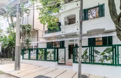 Apartamento garden à venda reformado e decorado em copacabana de 38,27m² com 1 quarto sala cozinha planejada banheiro piscina próximo ao metrô
