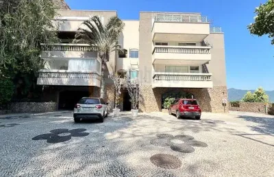 Excelente cobertura duplex à venda na lagoa rodrigo de freitas de 208m²  4 quartos sendo 1 suíte sala ampla 2 ambientes varanda 2 vagas de garagem
