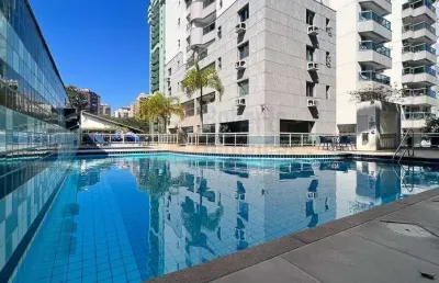 Apartamento à venda ou locação residencial vitória barra da tijuca de 100m² com 3 quartos sendo 1 suíte com closet sala ampla varanda 2 vagas garagem