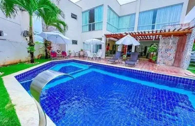 Casa em guarajuba em condomínio fechado 6/4 sendo 4 suítes