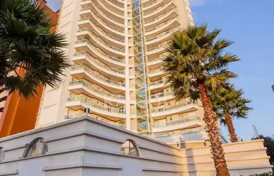 Edificio excellence - apto com ampla sacada   3 suítes   4 vagas de garagem.