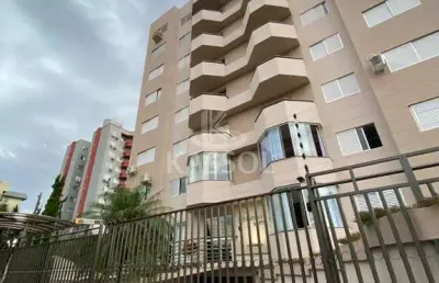 Cobertura com 1 suíte e 3 quartos reformada 252.00 m , ed. pathernon col. ideal