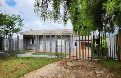 Lindo terreno com 682,50m  no bairro canadá com duas casas em alvenaria