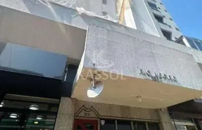 Apartamento com 01 suíte e 02 quartos no centro de cascavel
