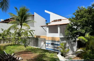 Casa no itaigara com 7 quartos e 4 suítes, 656 m² à venda por r$ 1.800.000,00