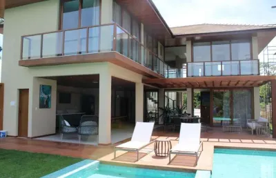 Casa em praia do forte com 9 quartos sendo 9 suítes, 650m² à venda por r$ 6.990.000,00