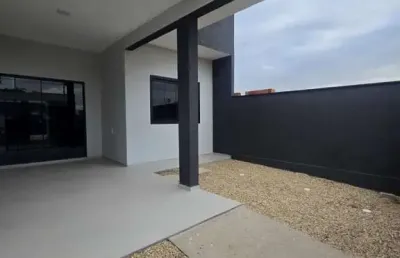 Casa geminada, rua calçada, itacolomi - balneário piçarras