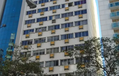 Kitnet / Stúdio para alugar na Avenida Barão do Rio Branco, 2827, Centro, Juiz de Fora