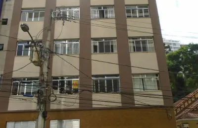 Apartamento com 3 quartos para alugar na Rua Barão de Cataguases, 478, Santa Helena, Juiz de Fora