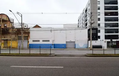 Terreno à venda na Avenida Marechal Floriano Peixoto, 1226/1236, Rebouças, Curitiba