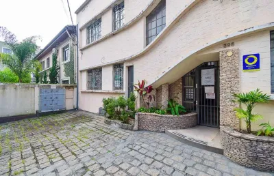 Sala comercial com 4 salas para alugar na Rua da Glória, 396, Centro Cívico, Curitiba