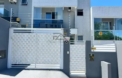 Sobrado a venda 02 dormitórios no bairro serraria, na cidade de são josé sc