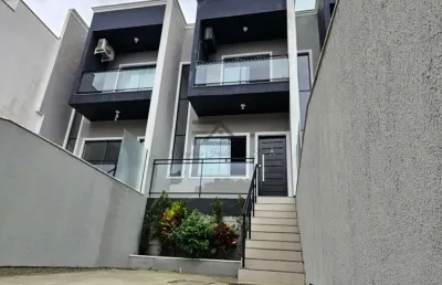 Sobrado a venda 02 dormitórios no bairro potecas, na cidade de são josé sc