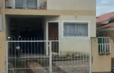 Sobrado a venda 02 dormitórios no bairro forquilhas, em de são josésc