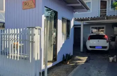 Sobrado á venda 02 dormitórios no bairro forquilhas