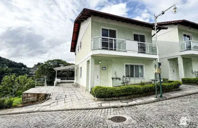 Casa em condomínio com 4 quartos, 218m2 à venda por r$1.100.000 em teresópolis