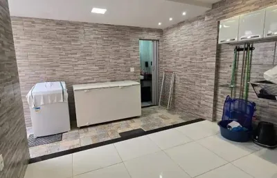 Casa em condomínio próxima ao west shopping; casa na estrada do mendanha
