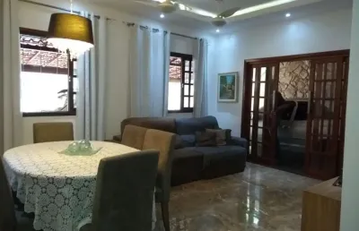 Casa linear de condomínio; casa próximo ao calçadão de campo grande.