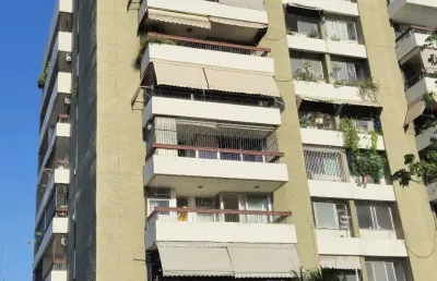 Apartamento com 3 quartos no condomínio bela torre;