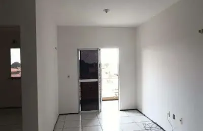 Imóvel para aluguel possui 50 metros quadrados com 2 quartos