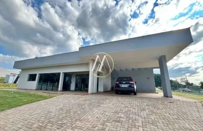 Casa à venda em condomínio com 3 suítes, 250 m² e amplo terreno – estância cabral – londrina/pr