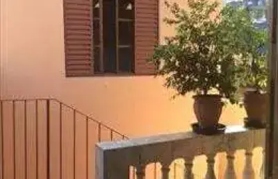 Casa com 3 quartos à venda na rua virgílio bento de queiróz, jardim record, taboão da serra, 150 m2 por r$ 520.000