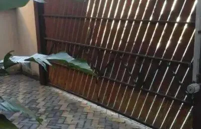 Casa com 3 quartos à venda na rua etiópia, parque monte alegre, taboão da serra, 193 m2 por r$ 900.000