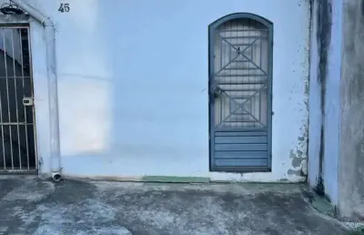 Casa com 1 quarto à venda na rua dos sabiás, parque das cigarreiras, taboão da serra, 68 m2 por r$ 190.000