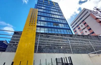 Sala comercial para alugar na Rua Francisco Alves, 75, Paissandu, Recife