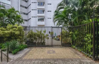 Varanda e vista para o mar não vai faltar nesse apartamento em piedade