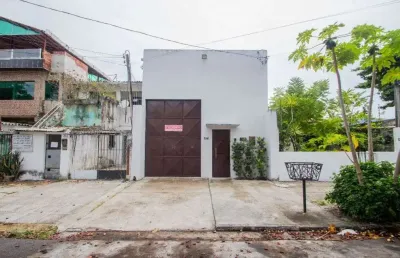 Barracão / Galpão / Depósito à venda na Rua Camboim, 617, Boa Viagem, Recife