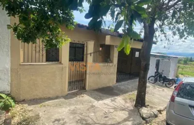 Casa em jardim maestro mourão - são joão da boa vista