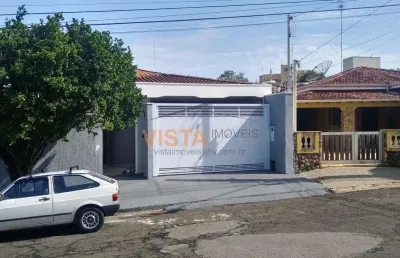 Casa com 4 quartos à venda na Rua Dr. Romeu Furlaneto, Jardim Satélite, São João da Boa Vista