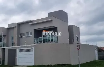Casa com 3 quartos à venda na Rua Goiânia, Cajuru, Curitiba
