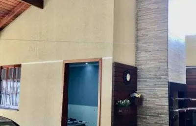 Casa com 2 quartos à venda na Rua Cláudio José Ravaglio, Rio Pequeno, São José dos Pinhais