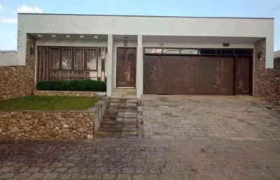 Casa com 4 quartos à venda na Rua General Catão Menna Barreto Monclaro, São Pedro, São José dos Pinhais