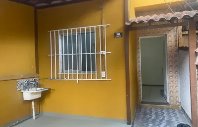Casa com 2 quartos para alugar na Taquara, Rio de Janeiro 