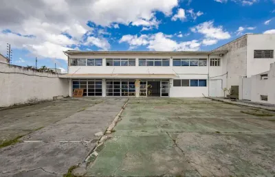 Ponto comercial para alugar na rua josé gomes de abreu, capão raso, curitiba por r$ 7.600