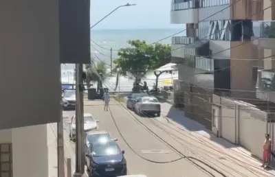 Apartamento com 3 quartos à venda na Rua 295, 100, Meia Praia, Itapema