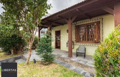 Casa sobrado no jardim botânico de 5 dormitórios e 2 vagas