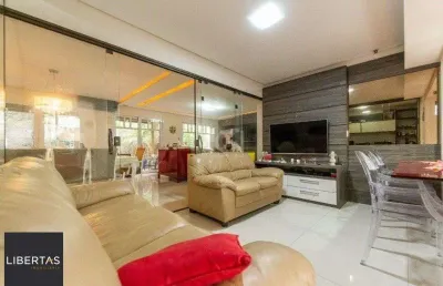 Casa em condomínio fechado com 4 quartos à venda na Rua Attílio Bilibio, 120, Jardim Carvalho, Porto Alegre