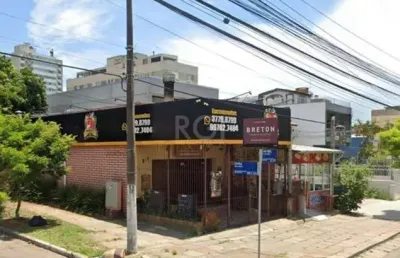 Casa com 2 quartos à venda na Avenida João Wallig, 351, Passo da Areia, Porto Alegre